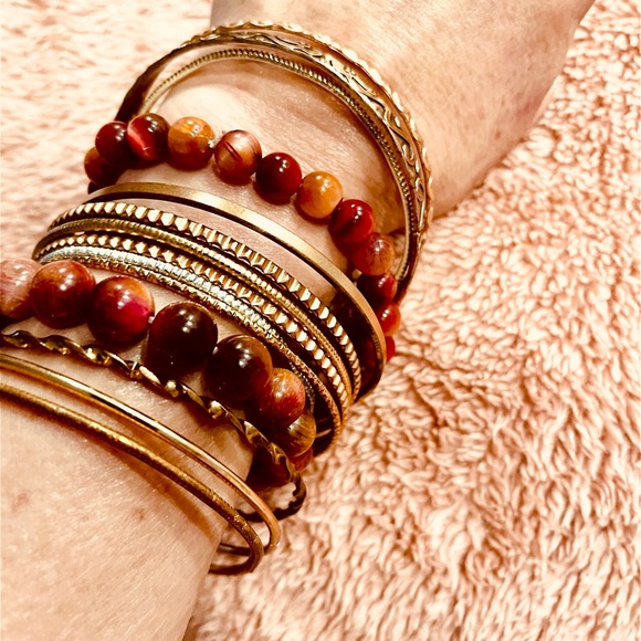 Tigers Eye-Genuine Pink 13 Bracelets 11 Unique Gold, 2 Pink TIGERS EYE, Gorgeous - Picture 6 of 16